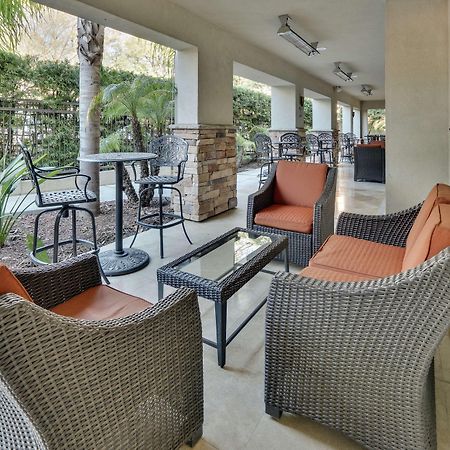 Hilton Garden Inn San Diego Del Mar Extérieur photo