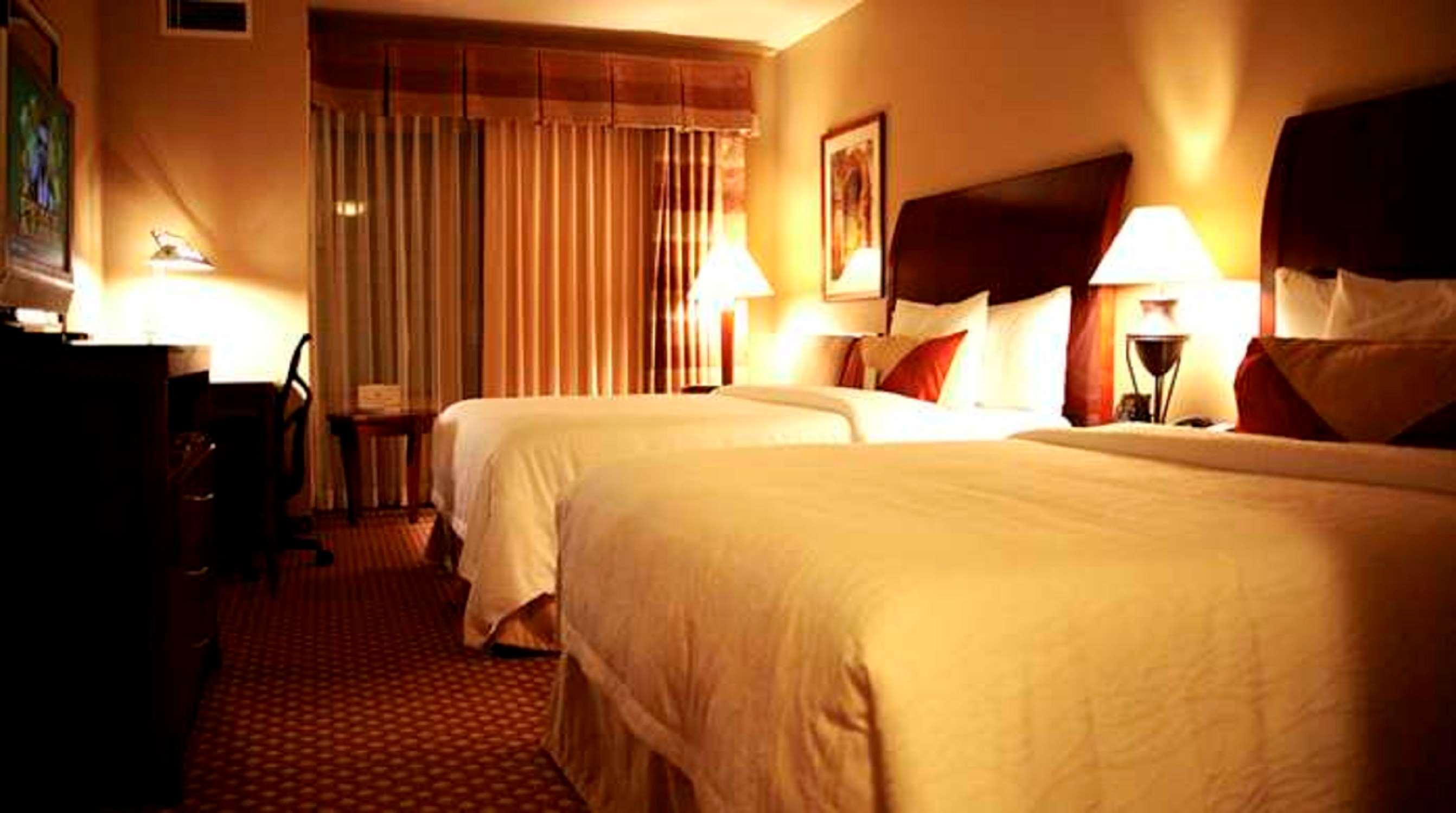 Hilton Garden Inn San Diego Del Mar Extérieur photo