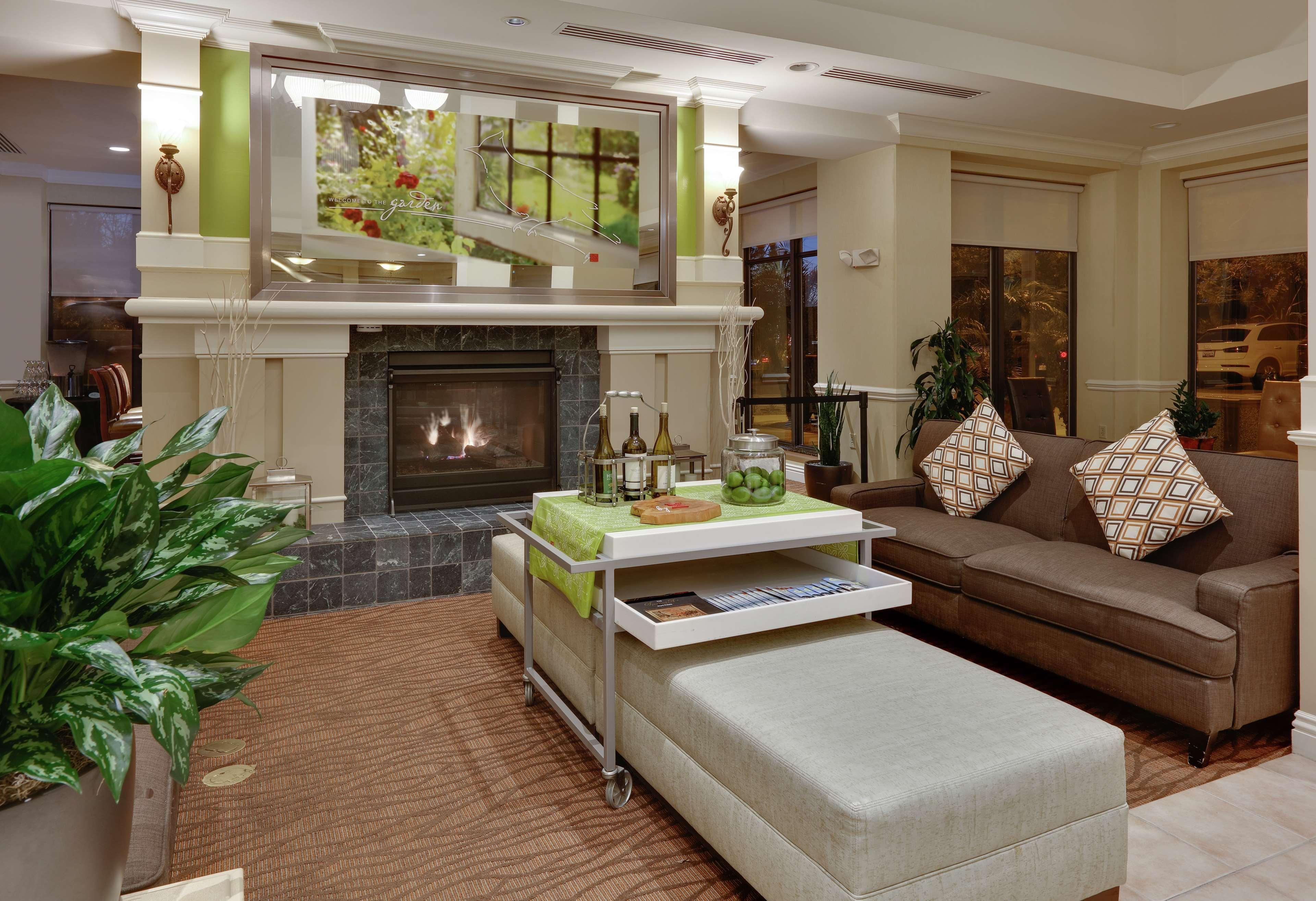 Hilton Garden Inn San Diego Del Mar Extérieur photo