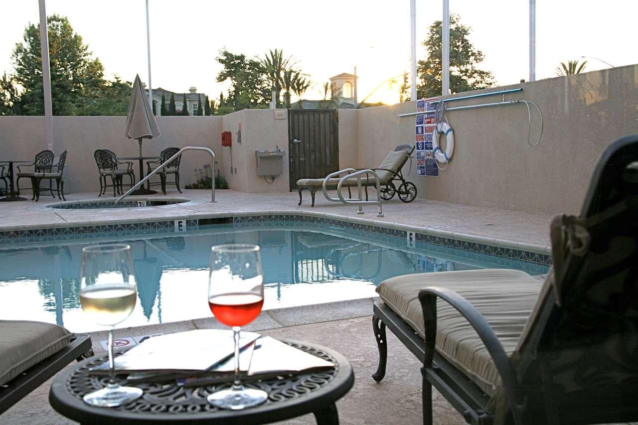 Hilton Garden Inn San Diego Del Mar Extérieur photo