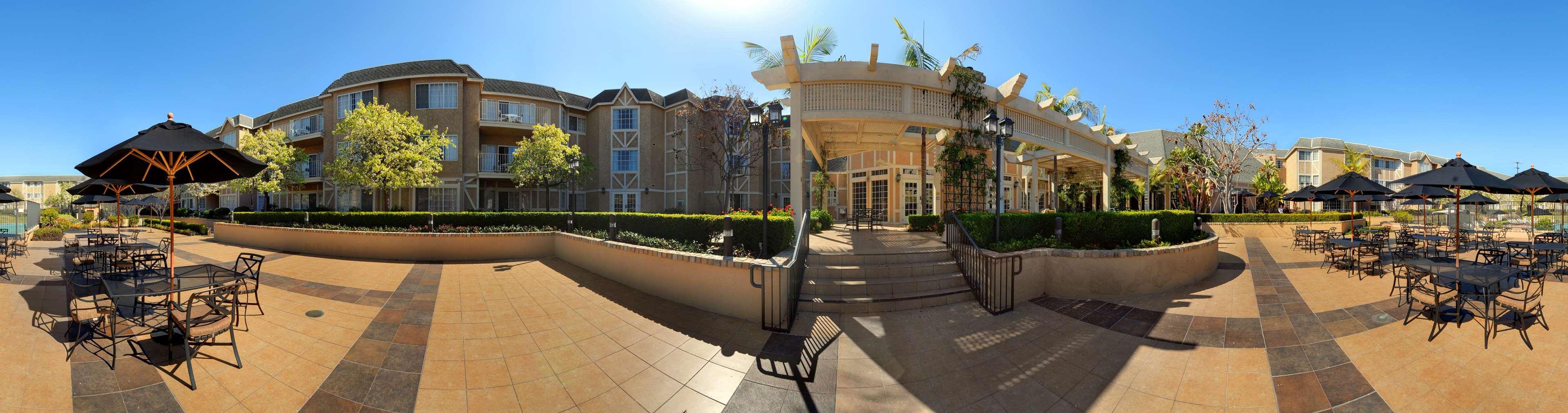 Hilton Garden Inn San Diego Del Mar Extérieur photo
