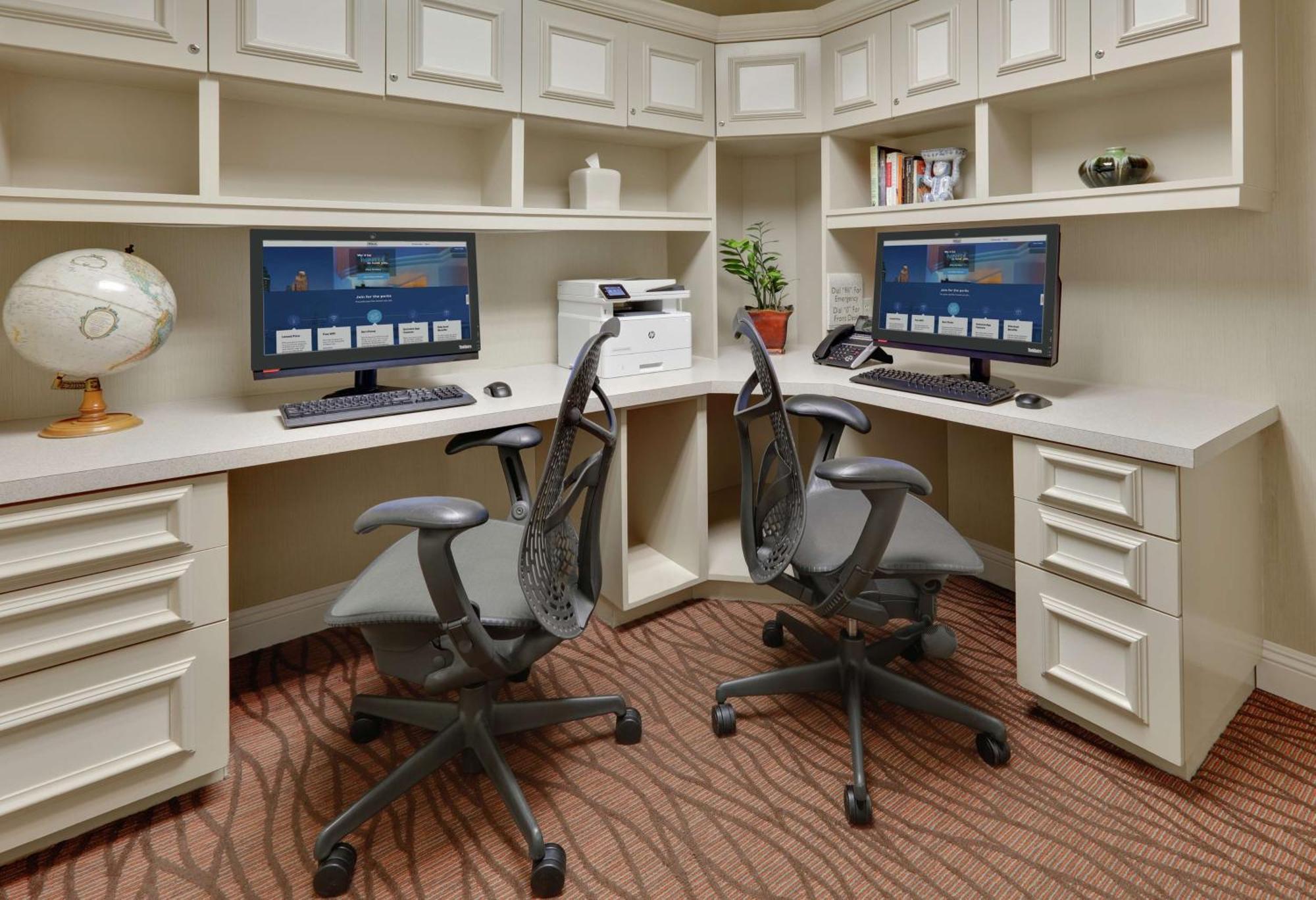 Hilton Garden Inn San Diego Del Mar Extérieur photo